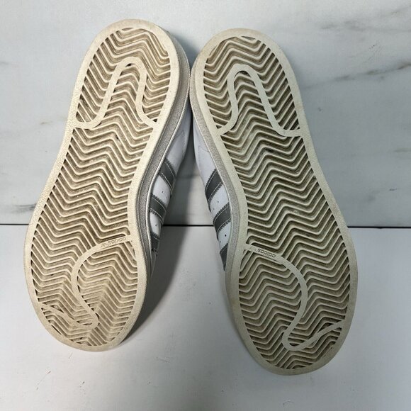 Adidas Superstar Womens Size 6 White & Silver Metallic - Picture 12 of 12